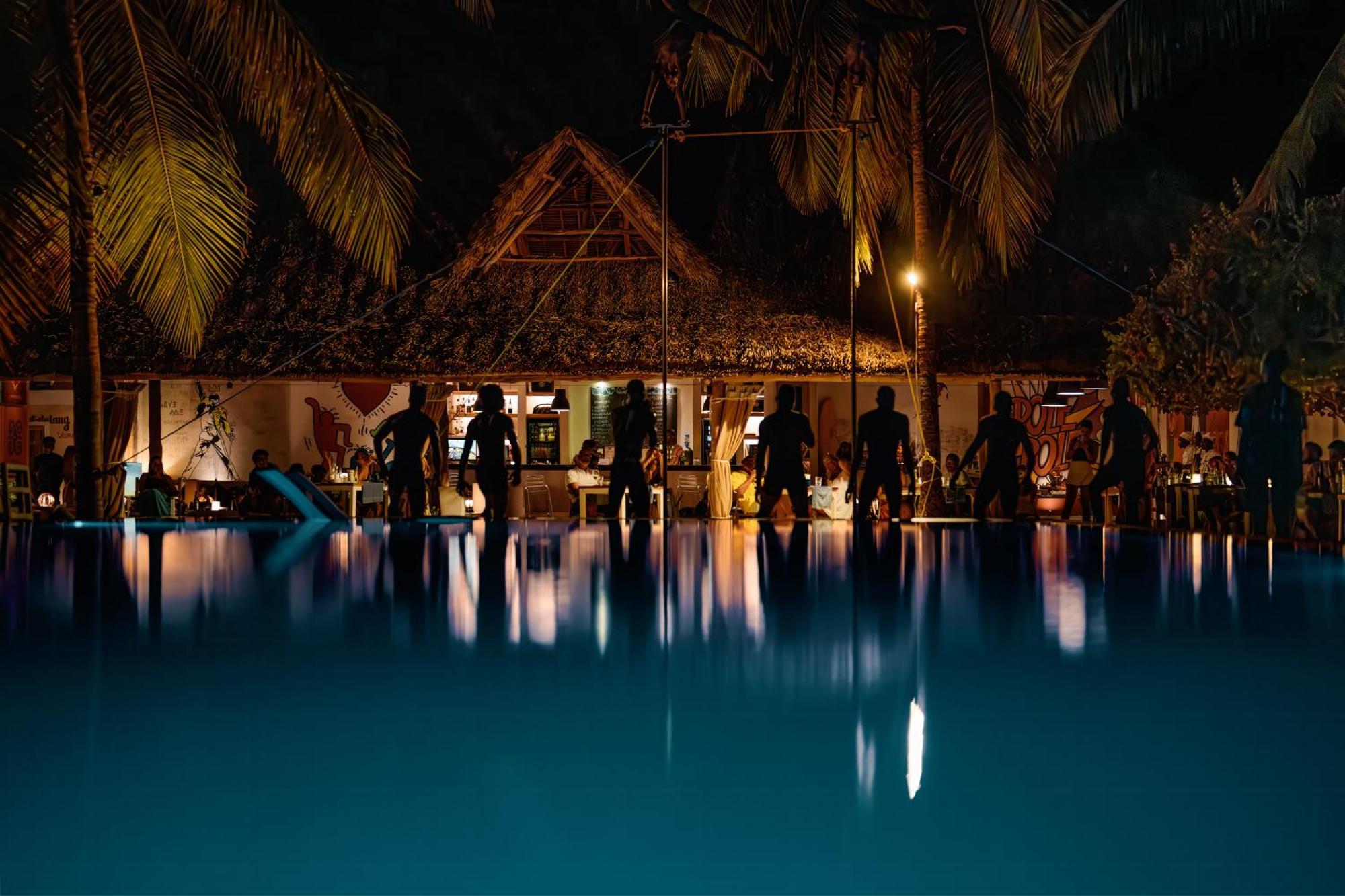 The Loop Beach Resort (Adults Only) 잠비아니 외부 사진
